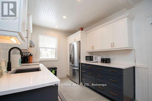 1074 Lakehurst Road, Trent Lakes, Ontario  K0L 2H0 - Photo 16 - X13651020