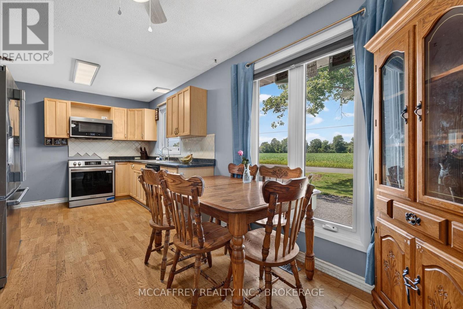 1692 Sharpe Road, Loyalist (Lennox And Addington - South), Ontario  K0H 2H0 - Photo 10 - X13651052