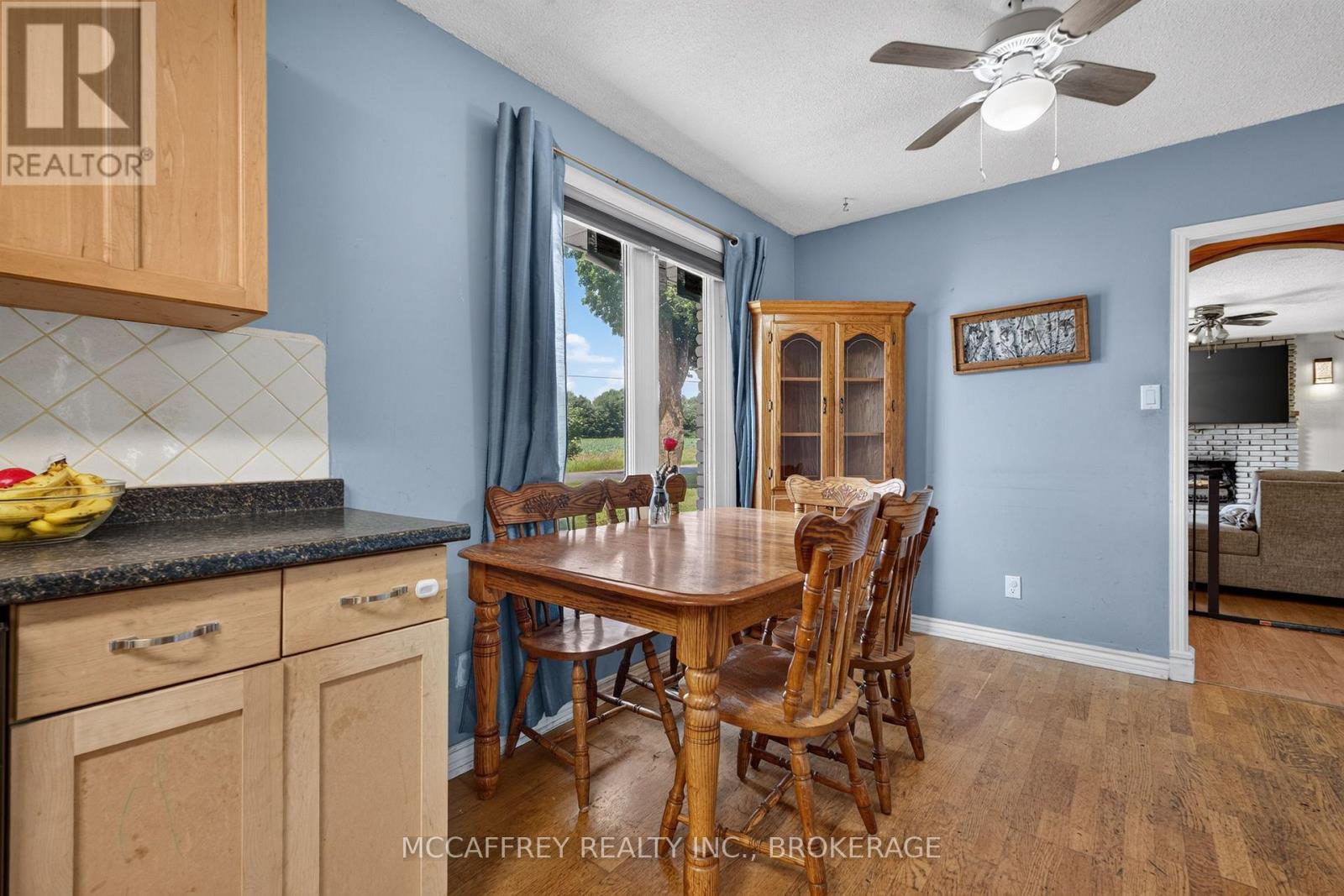 1692 Sharpe Road, Loyalist (Lennox And Addington - South), Ontario  K0H 2H0 - Photo 11 - X13651052