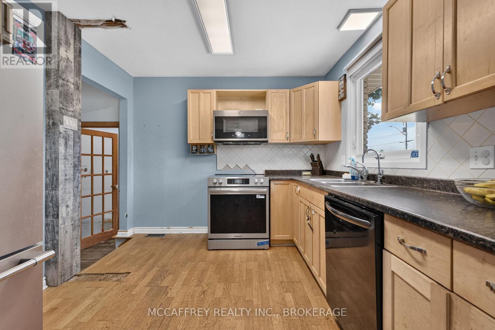1692 Sharpe Road, Loyalist (Lennox And Addington - South), Ontario  K0H 2H0 - Photo 12 - X13651052