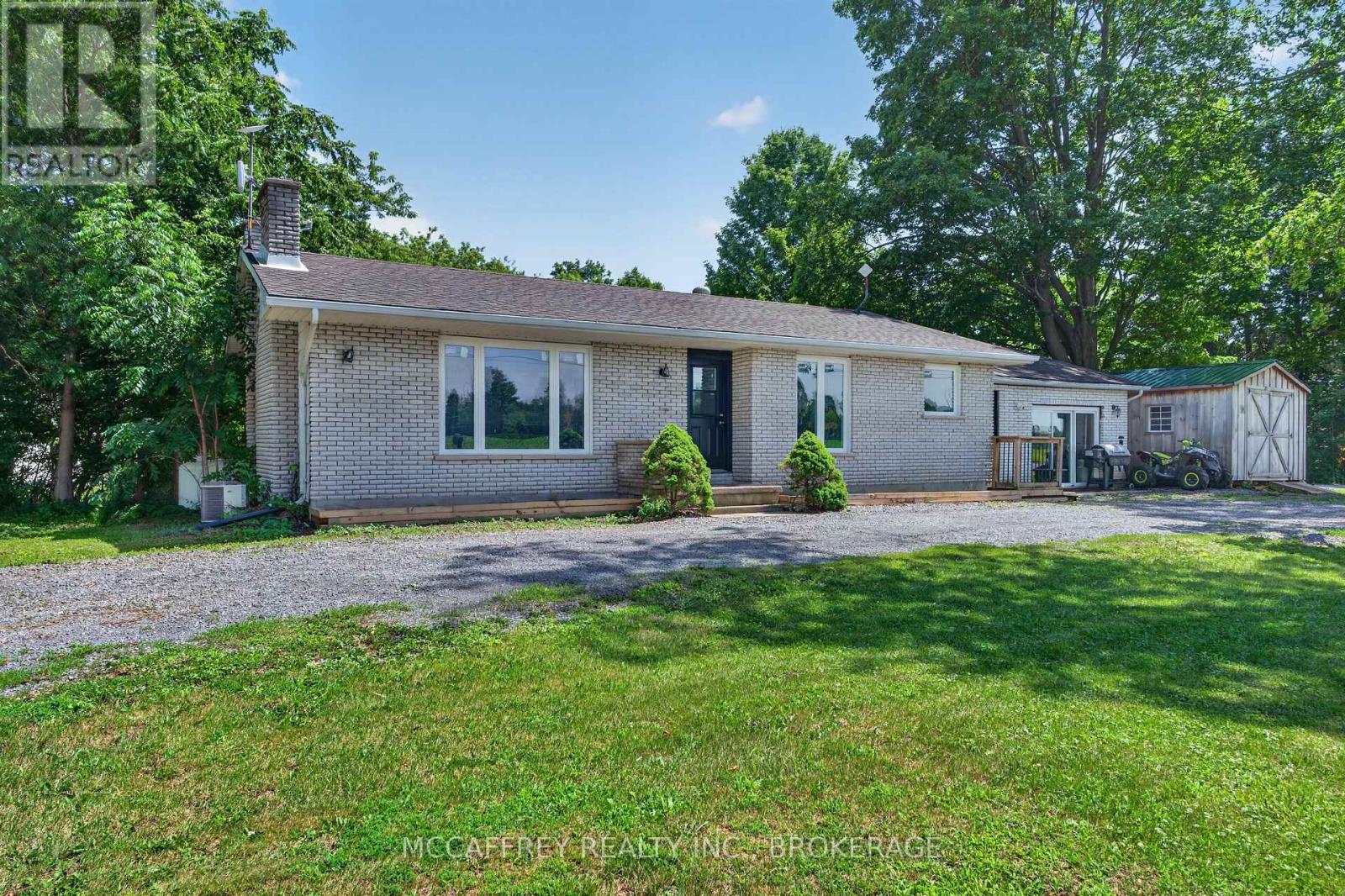 1692 Sharpe Road, Loyalist (Lennox And Addington - South), Ontario  K0H 2H0 - Photo 4 - X13651052