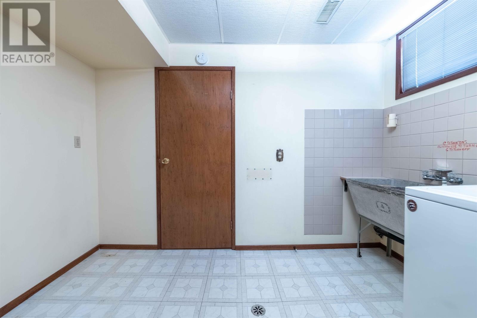 283 Carl Ave E, Thunder Bay, Ontario  P7B 4Z6 - Photo 26 - TB2602133