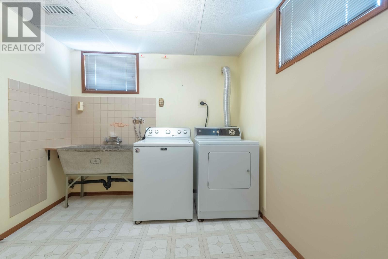 283 Carl Ave E, Thunder Bay, Ontario  P7B 4Z6 - Photo 25 - TB2602133