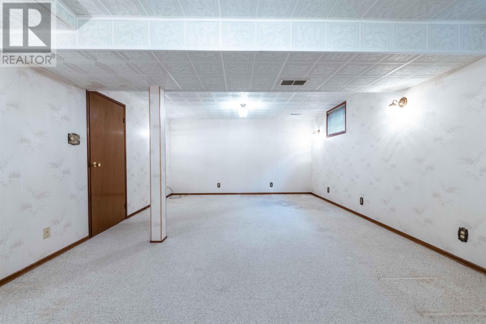 283 Carl Ave E, Thunder Bay, Ontario  P7B 4Z6 - Photo 32 - TB2602133