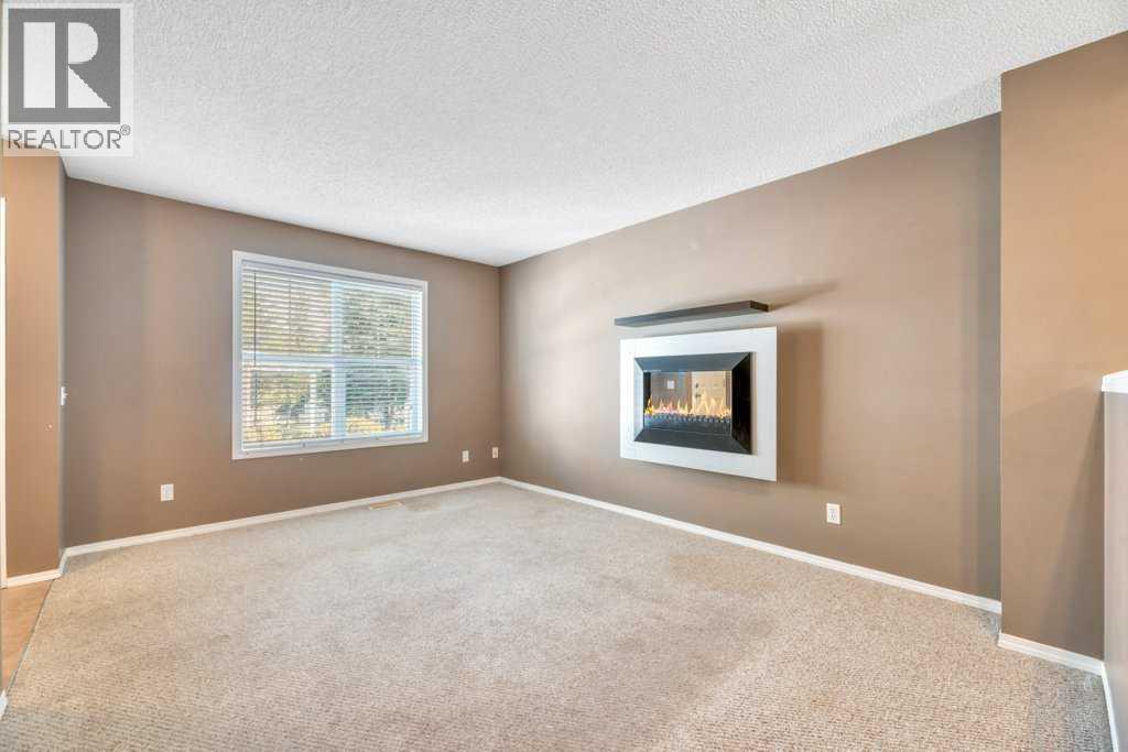 80 Elgin Gardens SE, Calgary, Alberta  T2Z 4T4 - Photo 7 - A2335294