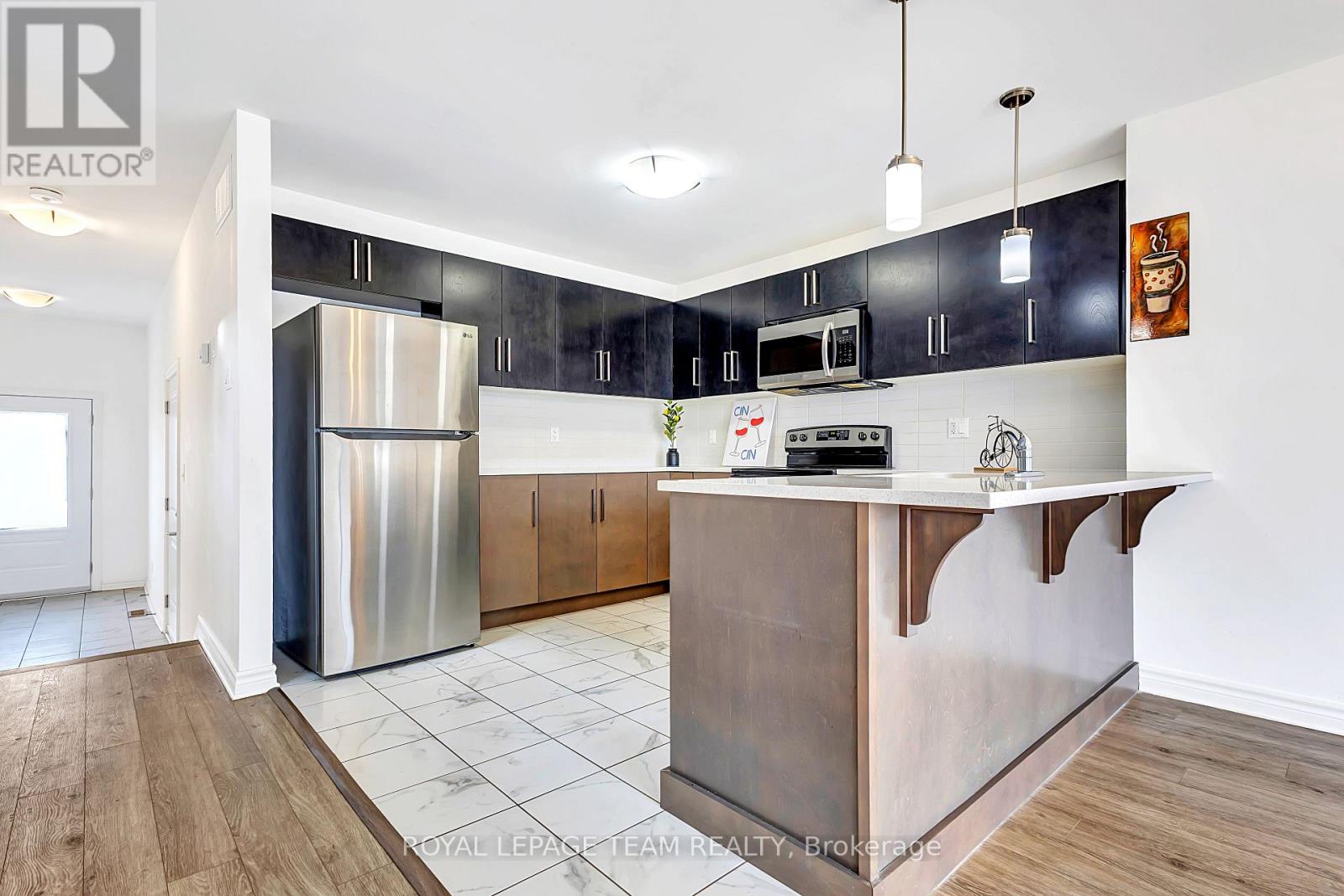 126 Dowdall Circle, Carleton Place, Ontario  K7C 0S4 - Photo 6 - X13651046