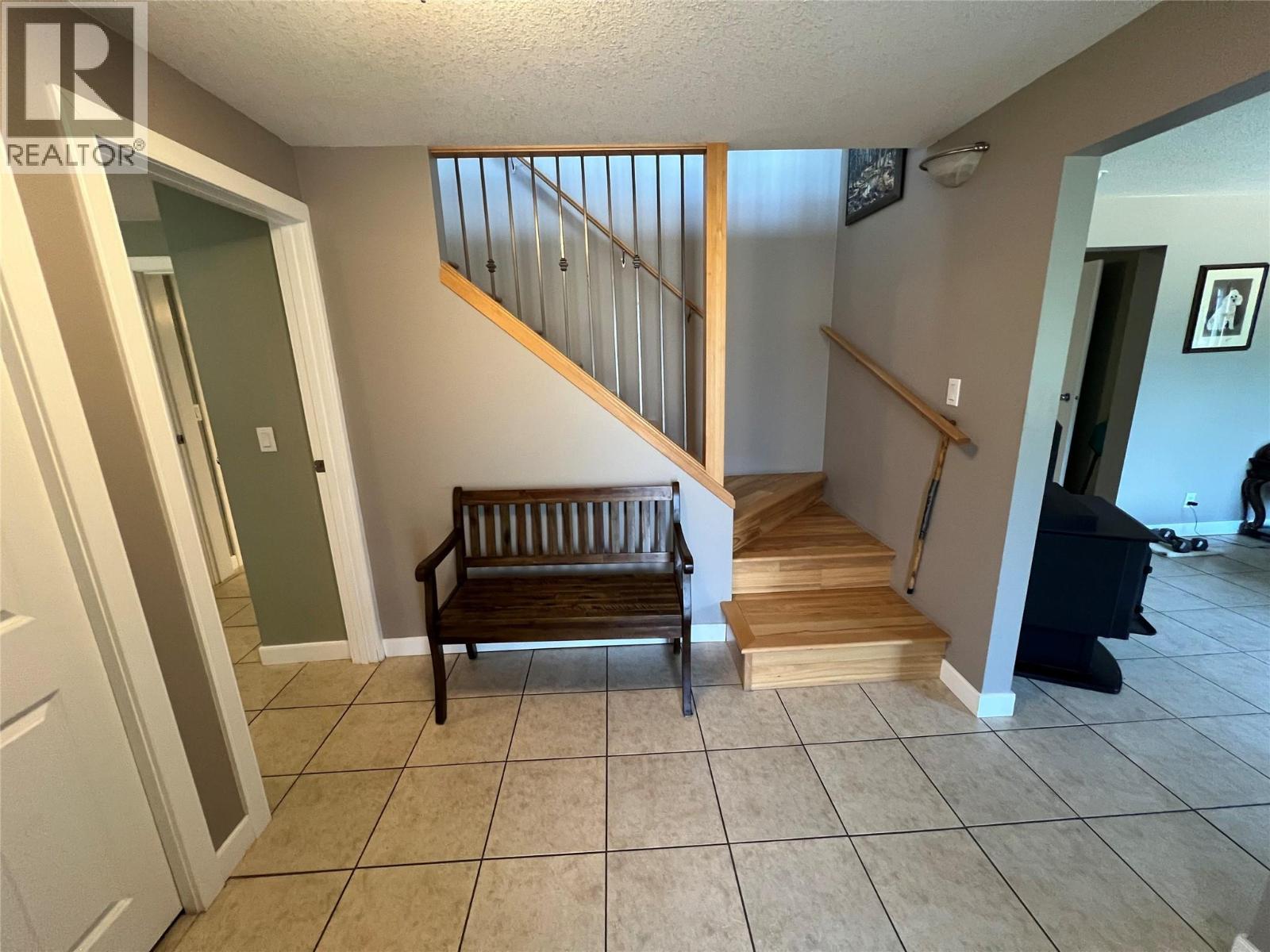 3765 Crestview Road, Creston, British Columbia  V0B 1G2 - Photo 21 - 10396899