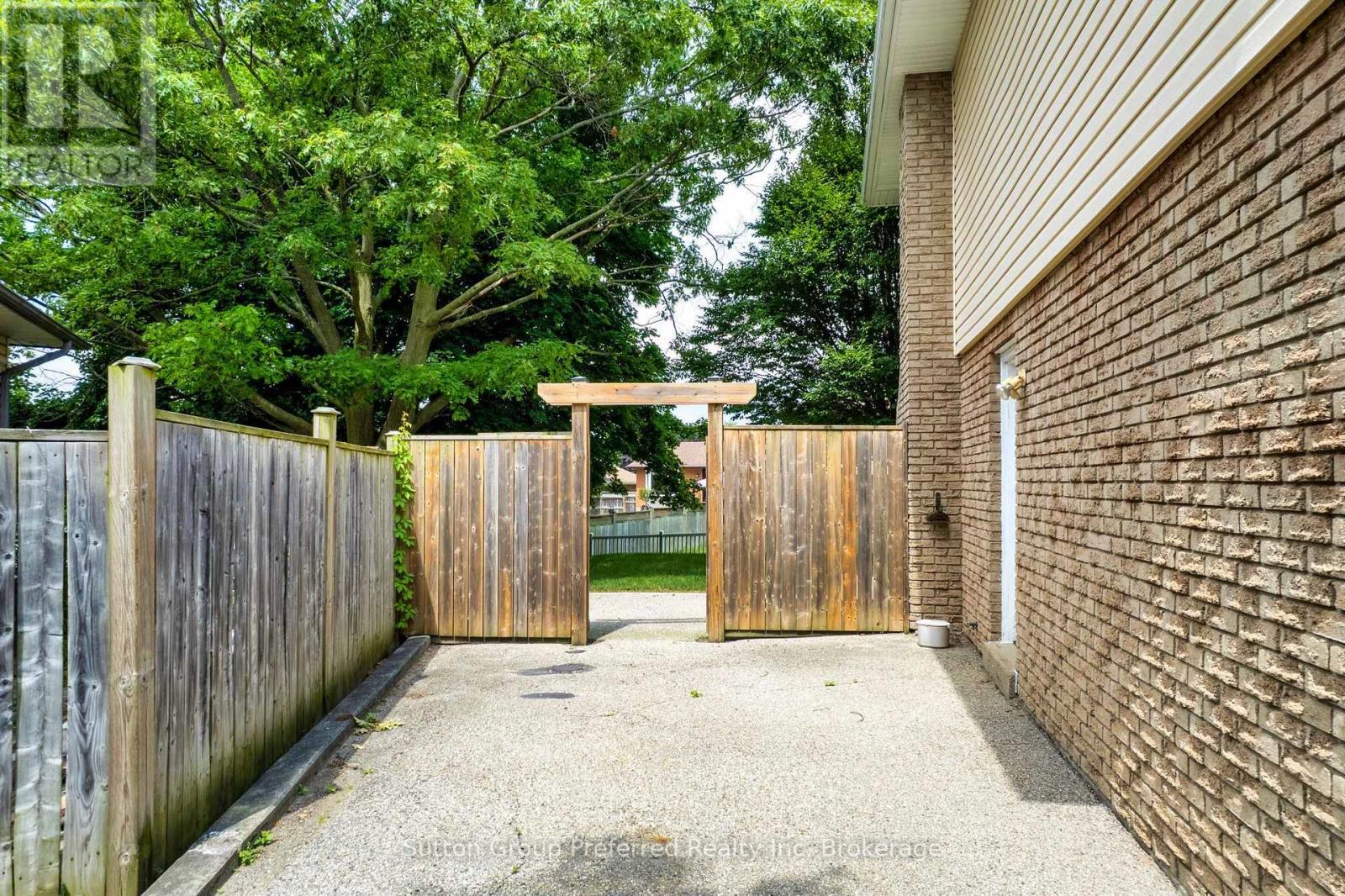 30 Peers Place, Woodstock, Ontario  N4S 8G8 - Photo 29 - X13650972