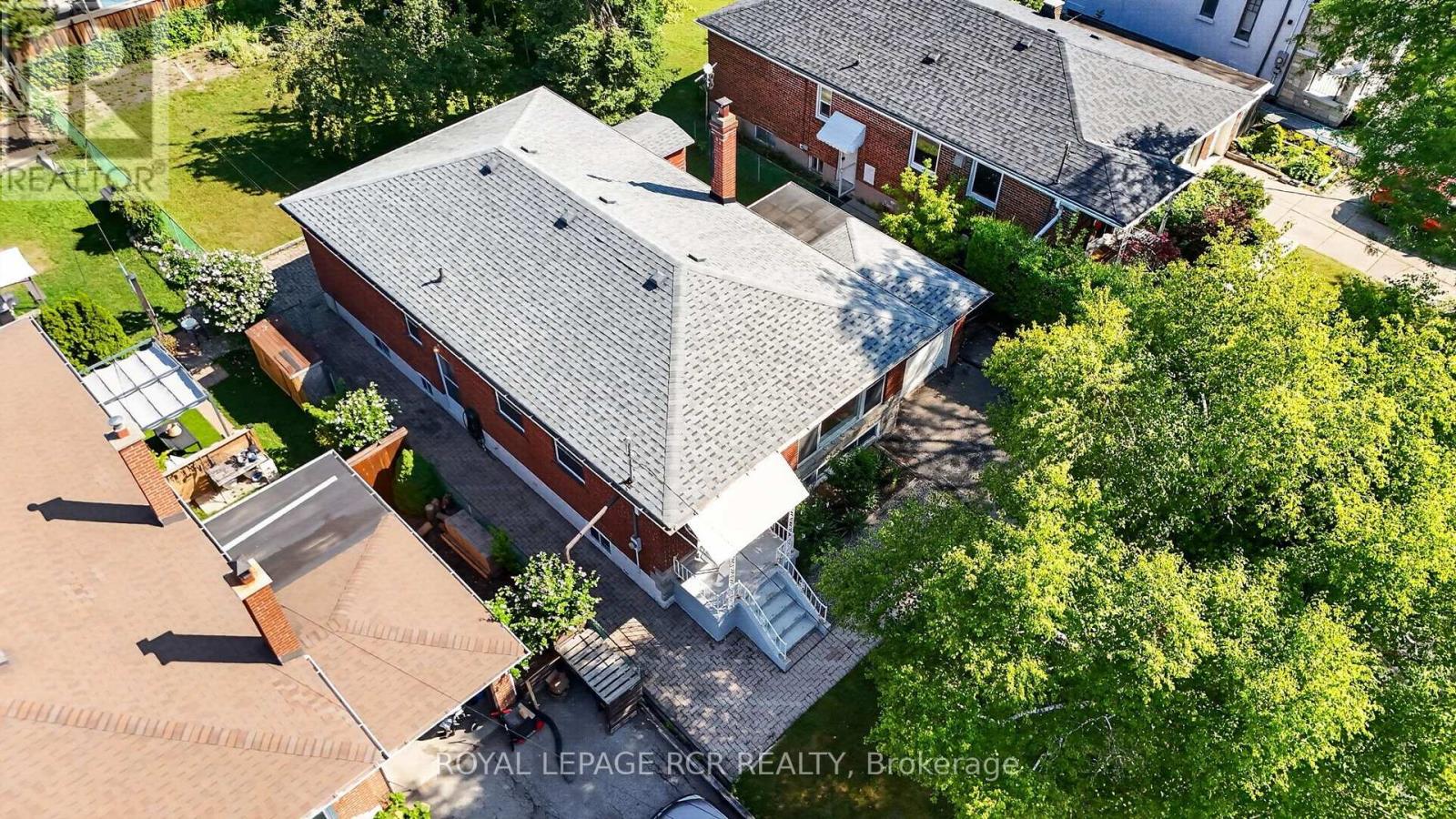 218 Park Home Avenue, Toronto, Ontario  M2R 1A2 - Photo 27 - C13625542