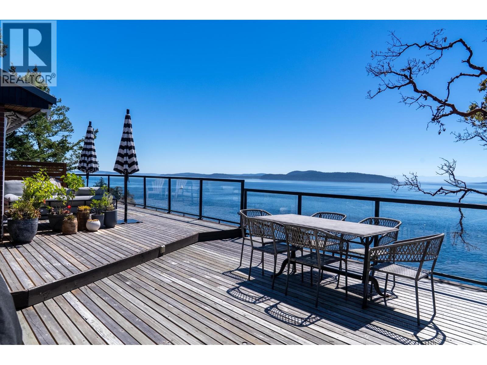 7918 Swanson View Drive, Pender Island, British Columbia  V0N 2M2 - Photo 4 - R3153681