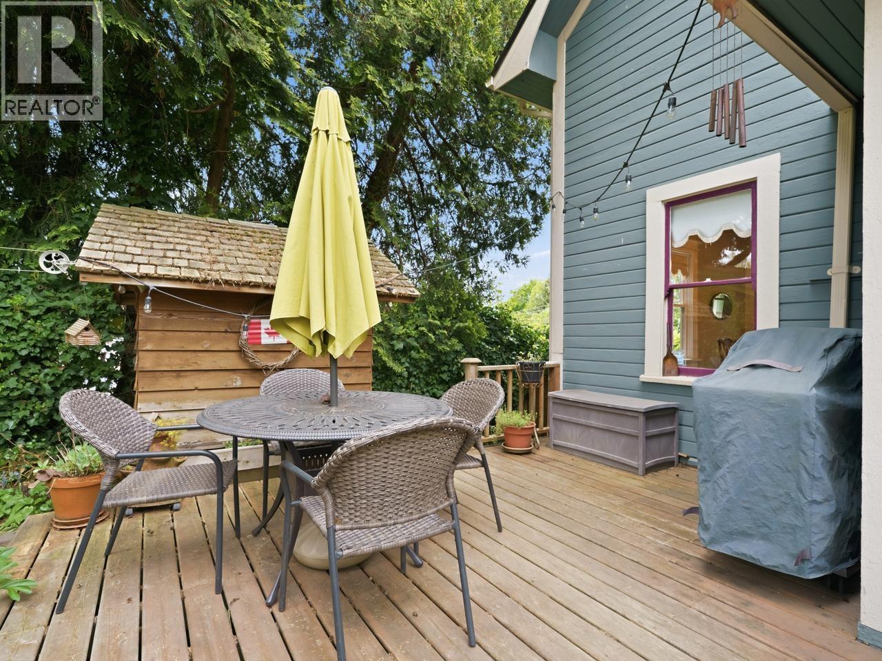 624 Colborne Street, New Westminster, British Columbia V3L 2C9 - Photo 36 - R3153690