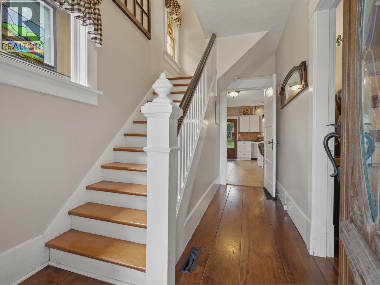 624 Colborne Street, New Westminster, British Columbia V3L 2C9 - Photo 6 - R3153690