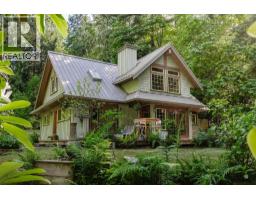 2867 LOWER ROAD, Roberts Creek, British Columbia