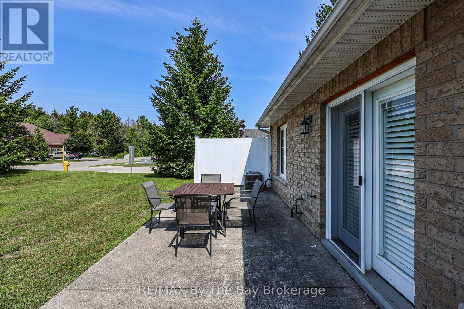 105 Meadow Lane, Wasaga Beach, Ontario  L9Z 0A4 - Photo 21 - S13651026