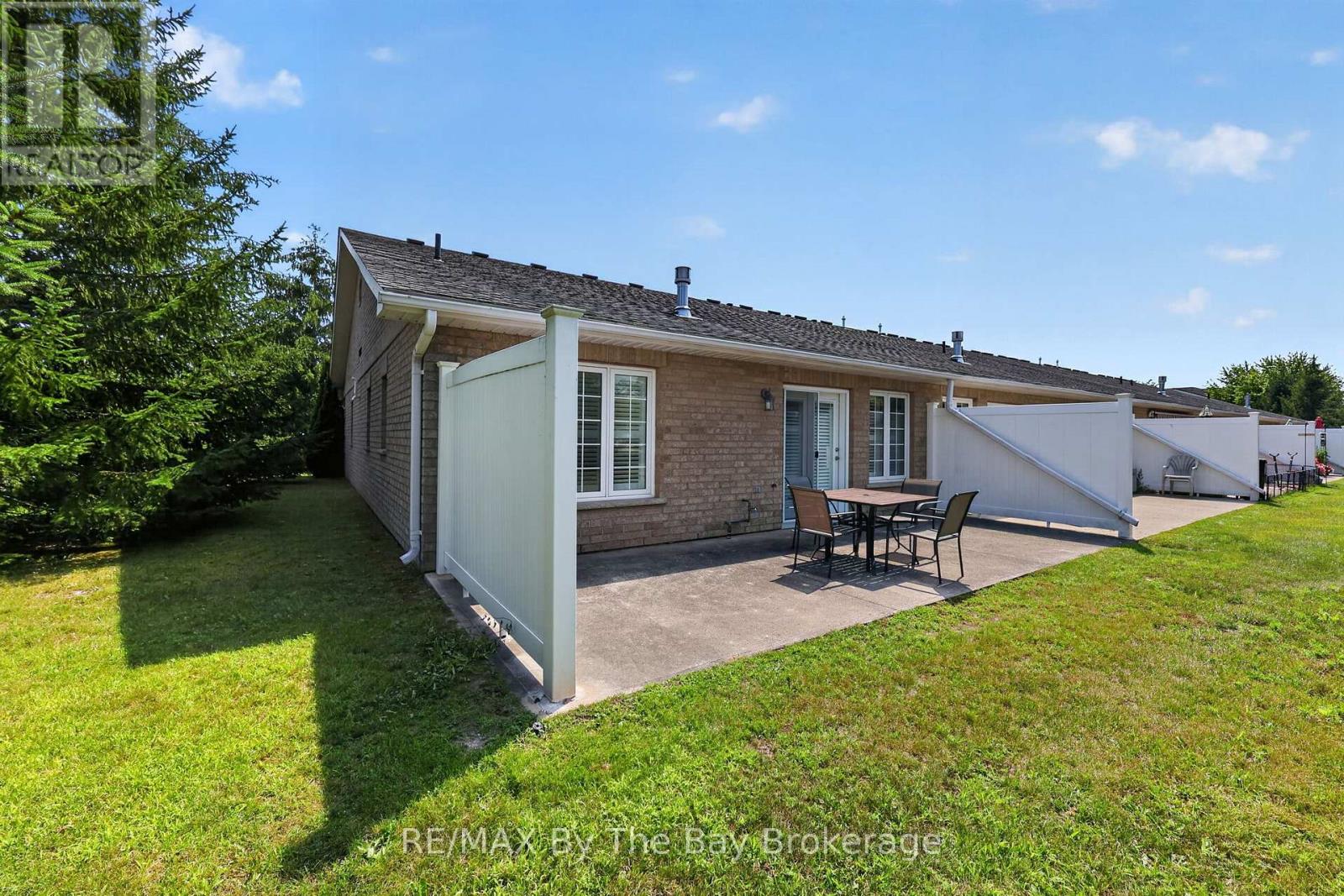 105 Meadow Lane, Wasaga Beach, Ontario  L9Z 0A4 - Photo 24 - S13651026