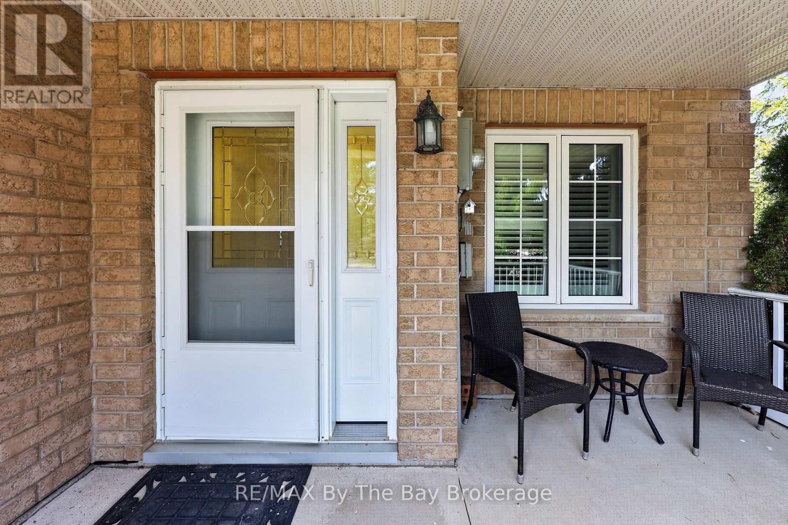 105 Meadow Lane, Wasaga Beach, Ontario  L9Z 0A4 - Photo 4 - S13651026