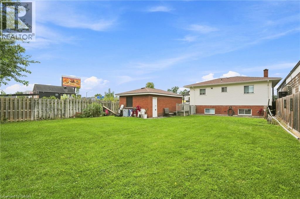 5742 Stanley Avenue, Niagara Falls, Ontario  L2G 3X7 - Photo 19 - 40853623