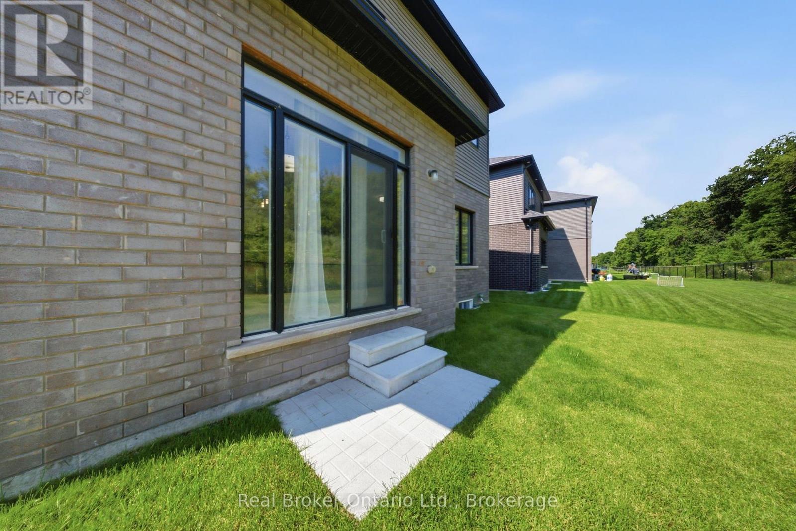 67 Macklin Street, Brantford, Ontario  N3V 0B7 - Photo 46 - X13650932