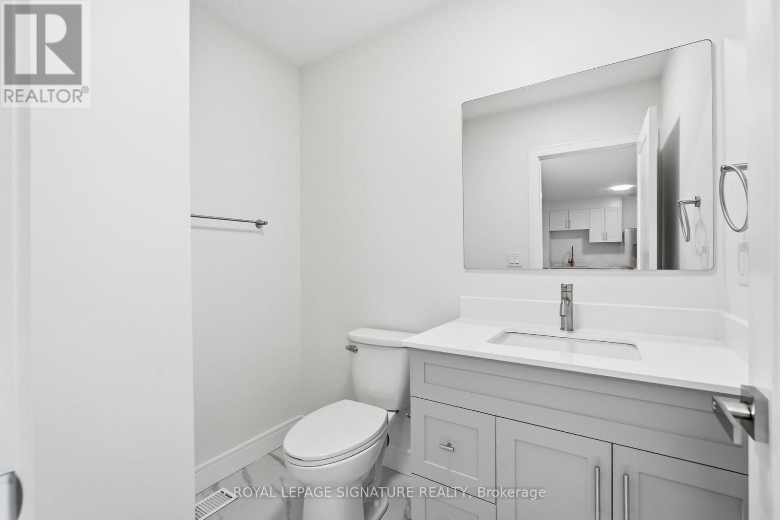 5 - 53 Bishop Avenue, Toronto, Ontario  M2M 1Z4 - Photo 12 - C13650918
