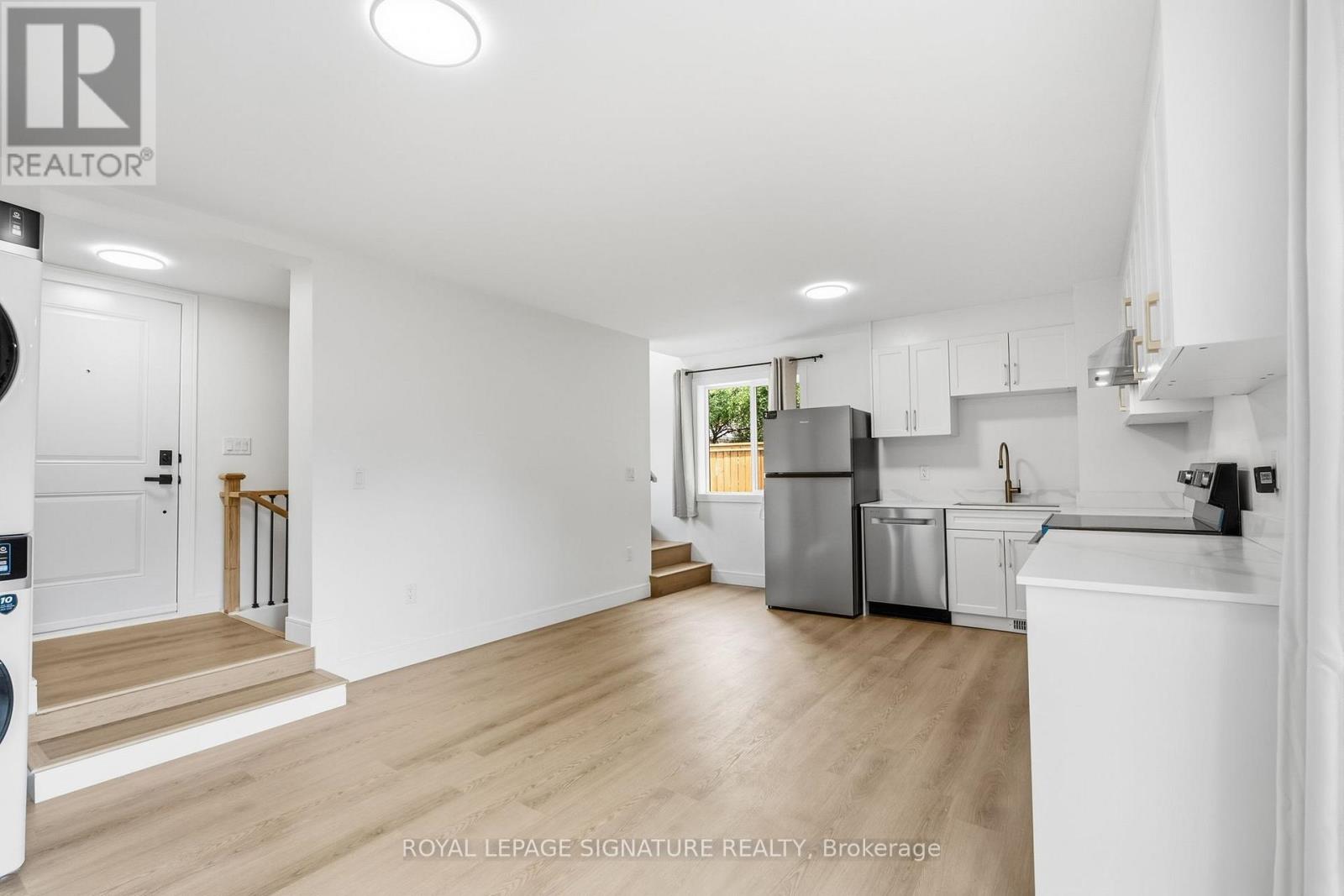 5 - 53 Bishop Avenue, Toronto, Ontario  M2M 1Z4 - Photo 3 - C13650918