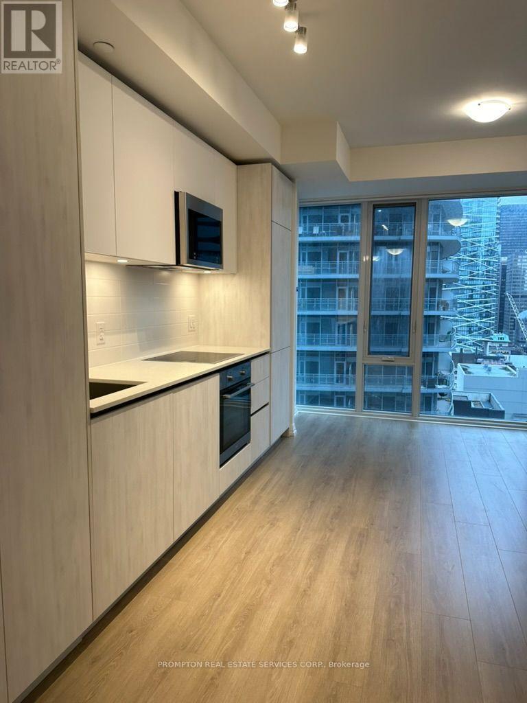 2108 - 8 Widmer Street, Toronto, Ontario  M5V 0W6 - Photo 7 - C13650948