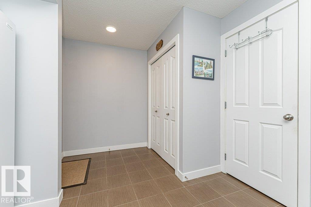 #402 270 Mcconachie Dr Nw, Edmonton, Alberta  T5Y 3N4 - Photo 2 - E4502667