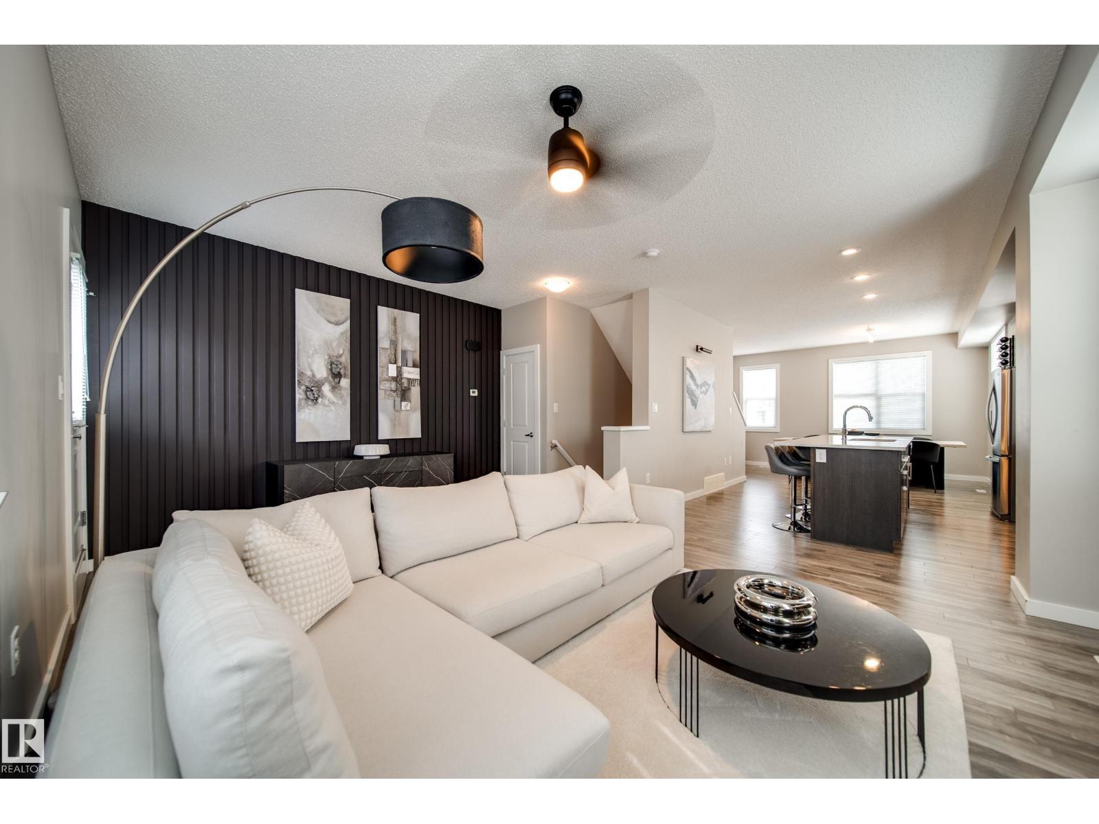 #1 2803 James Mowatt Tr SW, Edmonton, Alberta T6W 2P5 - Photo 3 - E4502669