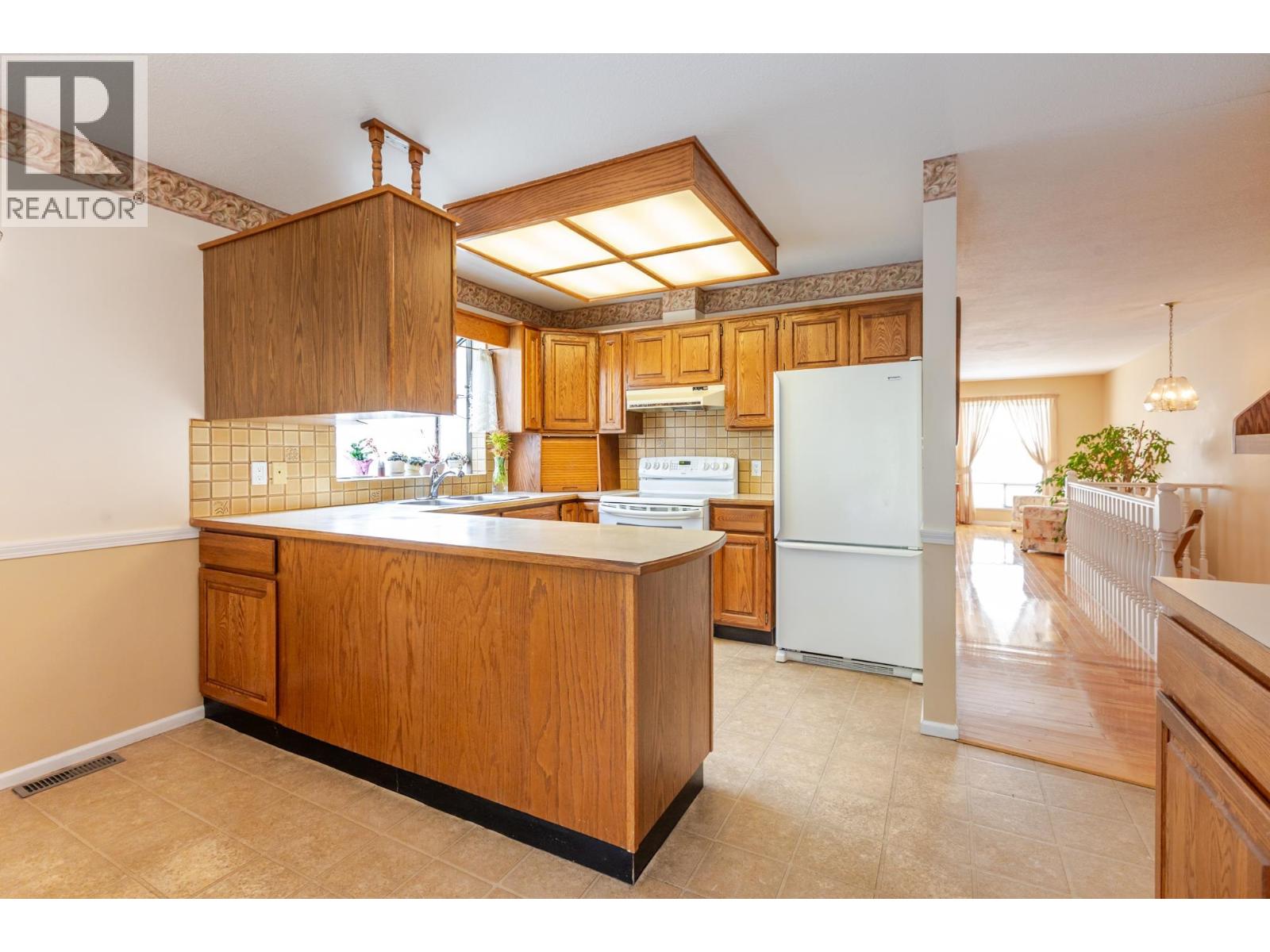 434 Alouette Drive, Coquitlam, British Columbia V3C 4Y8 - Photo 10 - R3153052