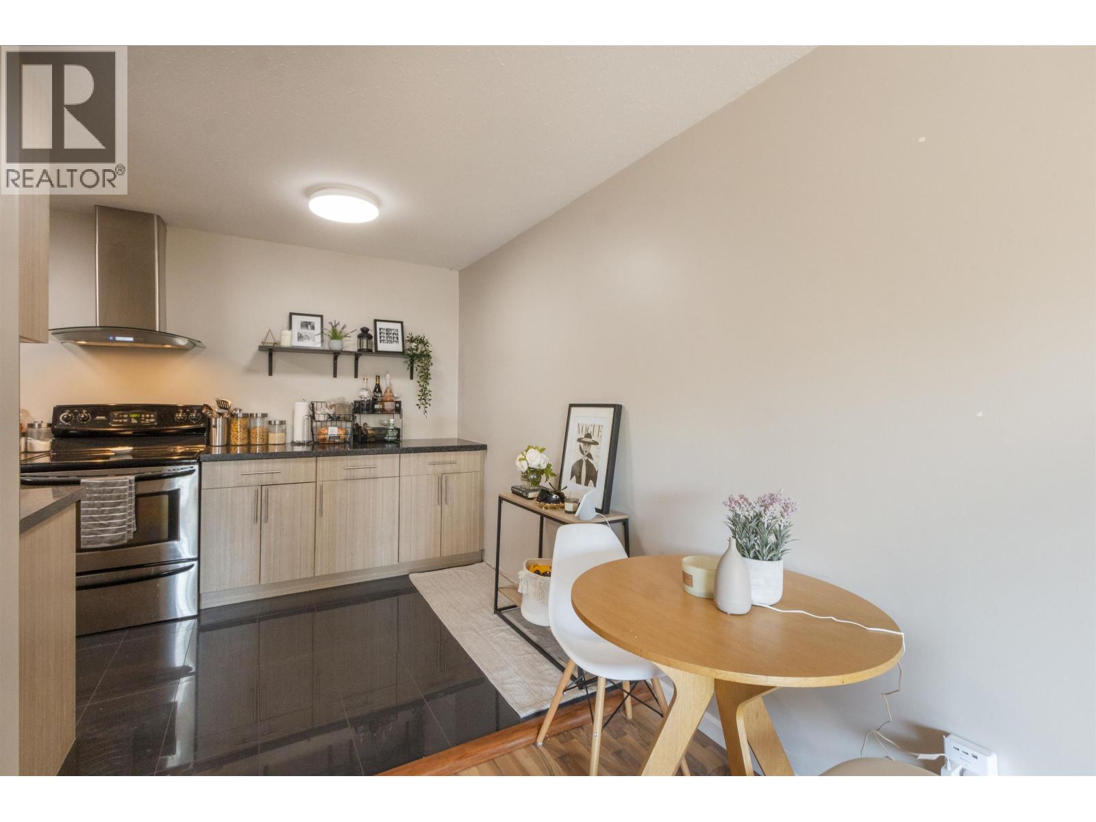 107 1000 King Albert Avenue, Coquitlam, British Columbia  V3J 7A3 - Photo 7 - R3153475
