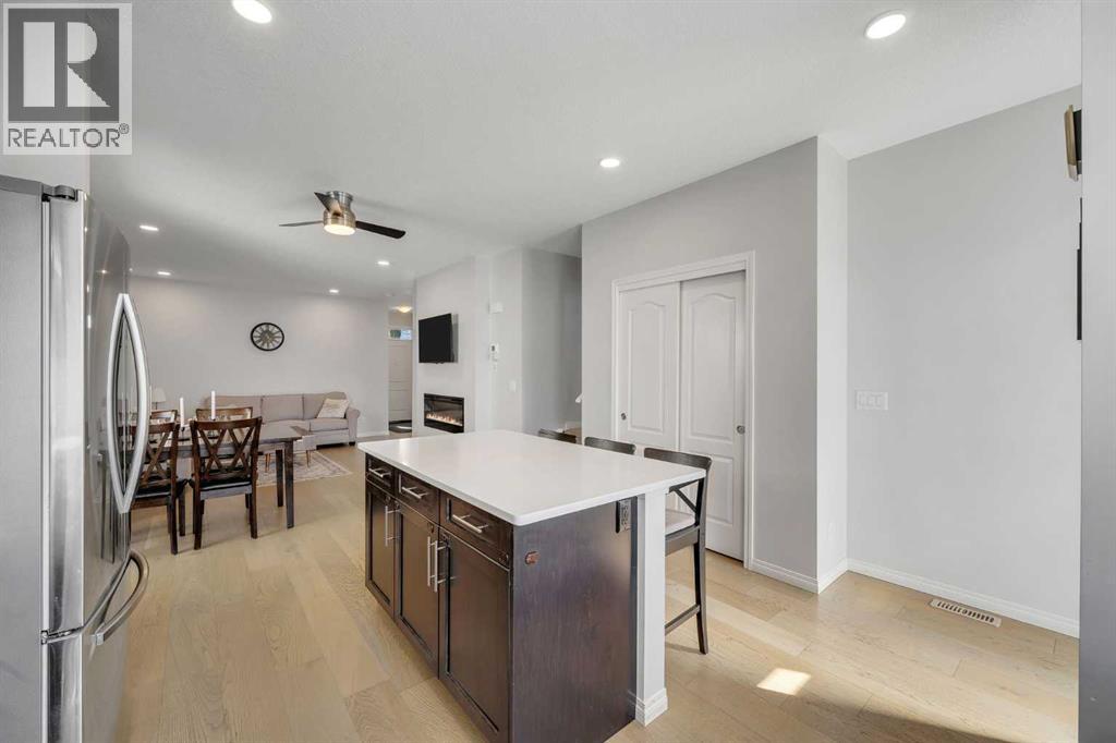 143 Dawson Harbour Hill, Chestermere, Alberta  T1X 2A1 - Photo 14 - A2334957