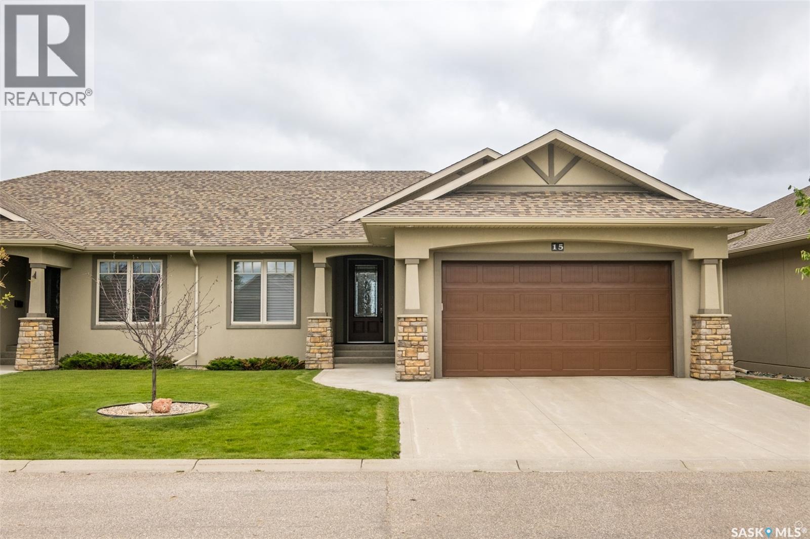 15 2805 Lakeview DRIVE, Prince Albert, Saskatchewan