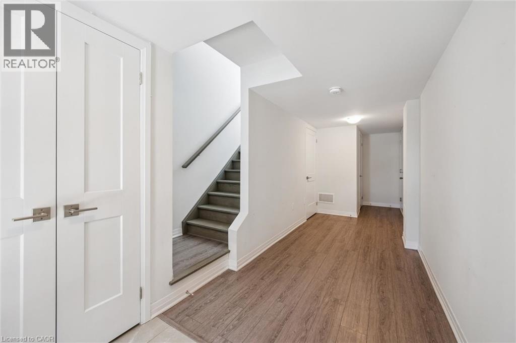 51 Sparrow Avenue Unit# 37, Cambridge, Ontario  N1T 0E5 - Photo 4 - 40843165
