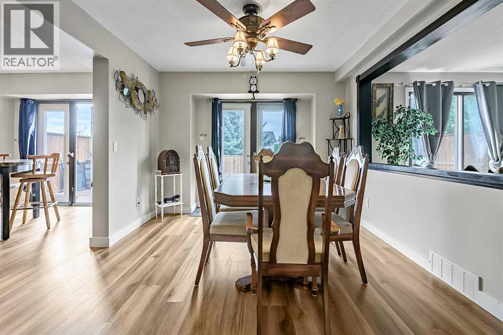 36 Millside Way Sw, Calgary, Alberta  T2Y 2P7 - Photo 10 - A2316257