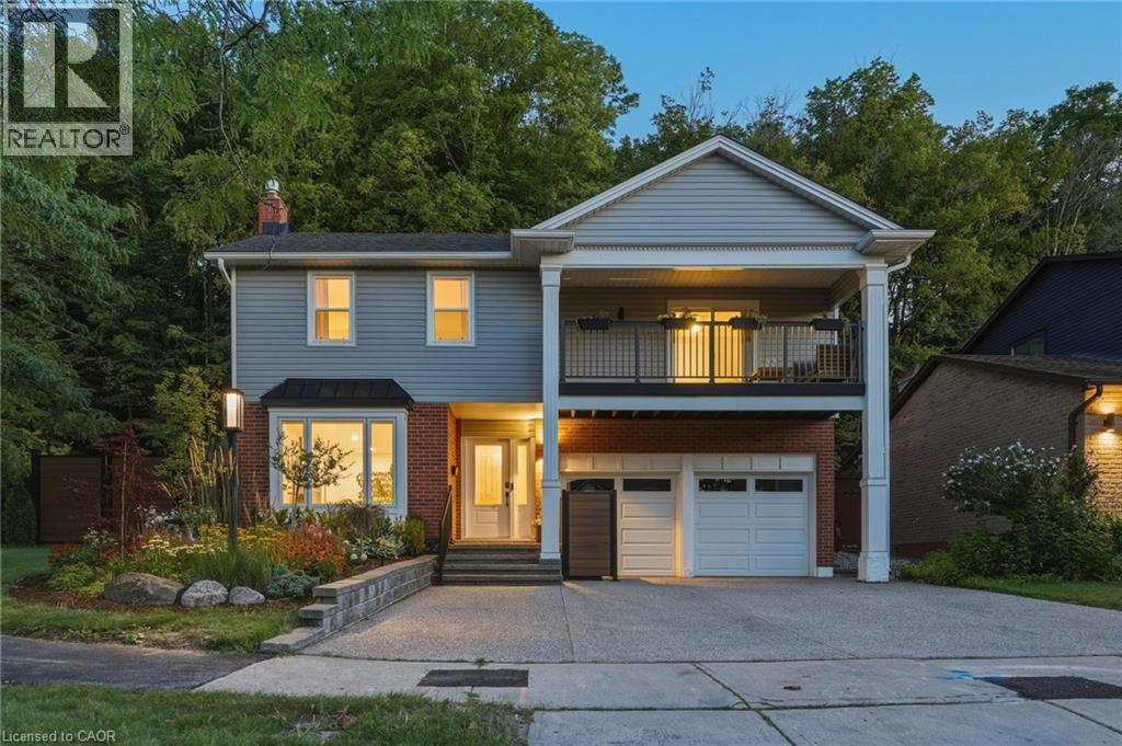 18 DUNDEE Drive, Stoney Creek, Ontario