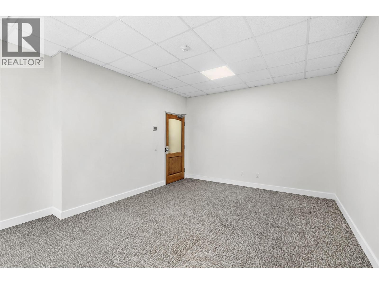 246 2nd Avenue Unit# 207, Kamloops, British Columbia  V2C 1Z4 - Photo 2 - 10397151
