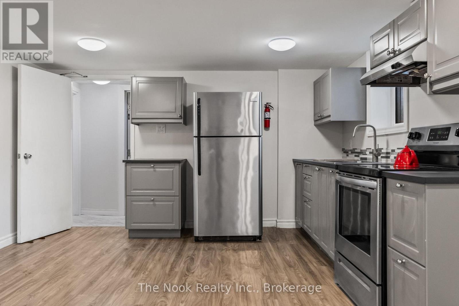 Basement - 464 Gibbons Street, Oshawa, Ontario  L1J 4Z4 - Photo 17 - E13651334