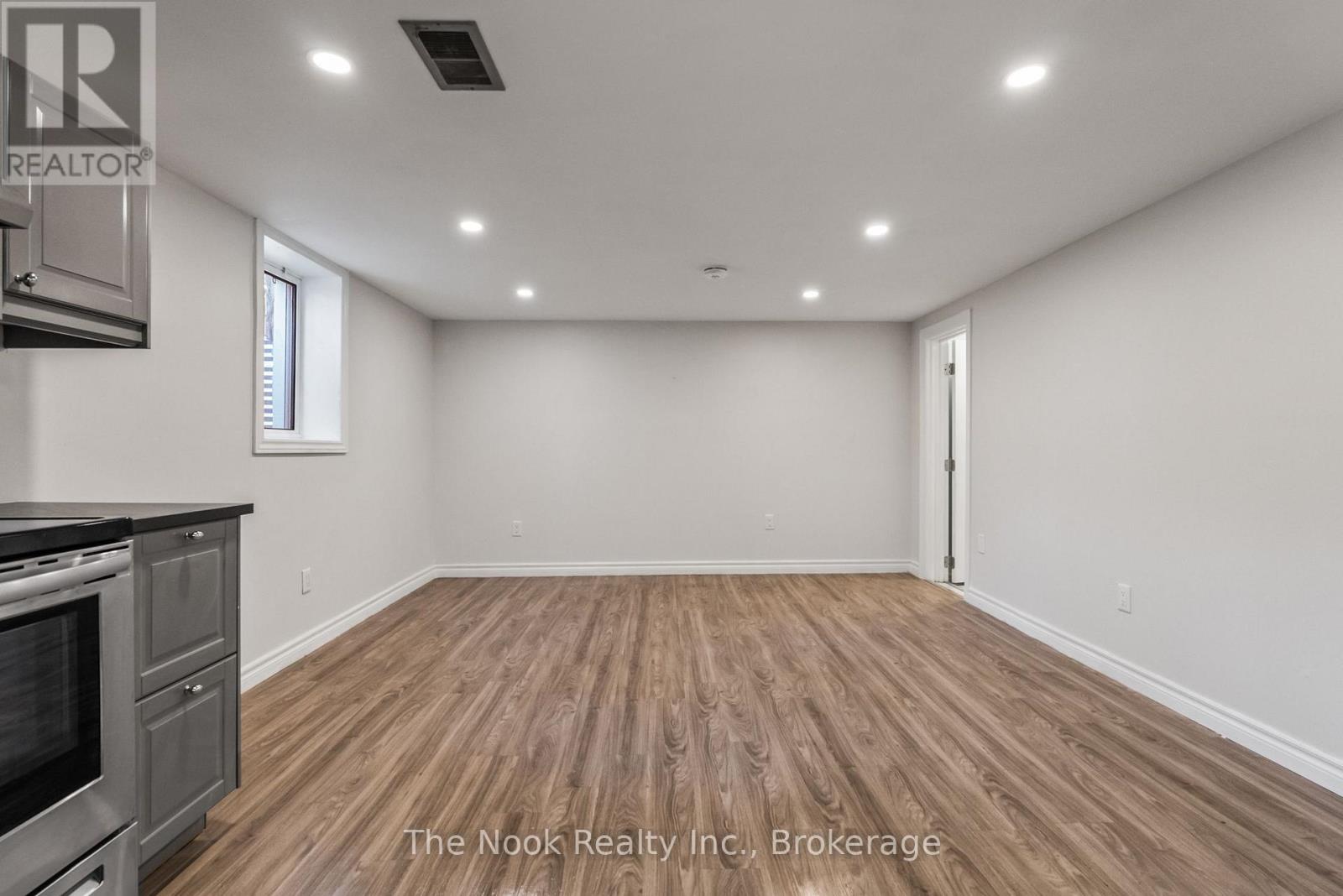 Basement - 464 Gibbons Street, Oshawa, Ontario  L1J 4Z4 - Photo 21 - E13651334