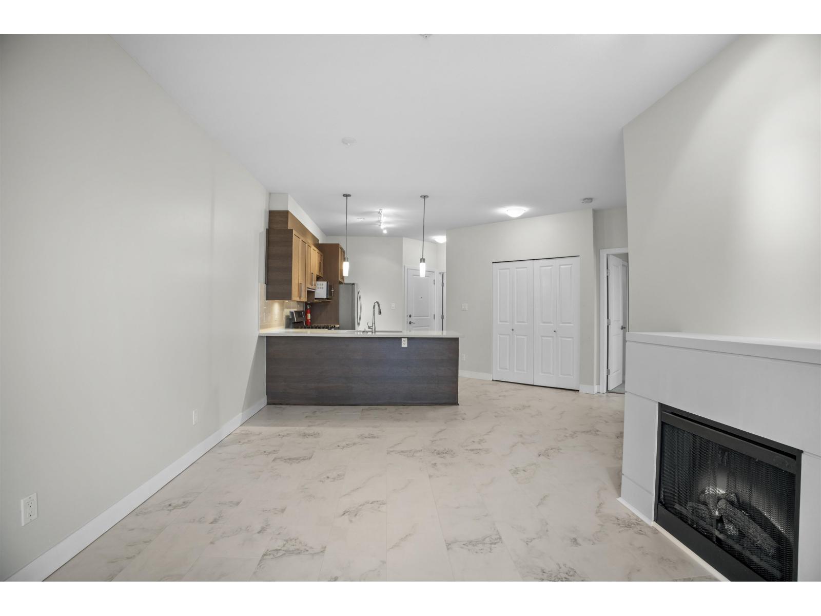 217 15850 26 Avenue, Surrey, British Columbia  V3Z 2N6 - Photo 8 - R3115561