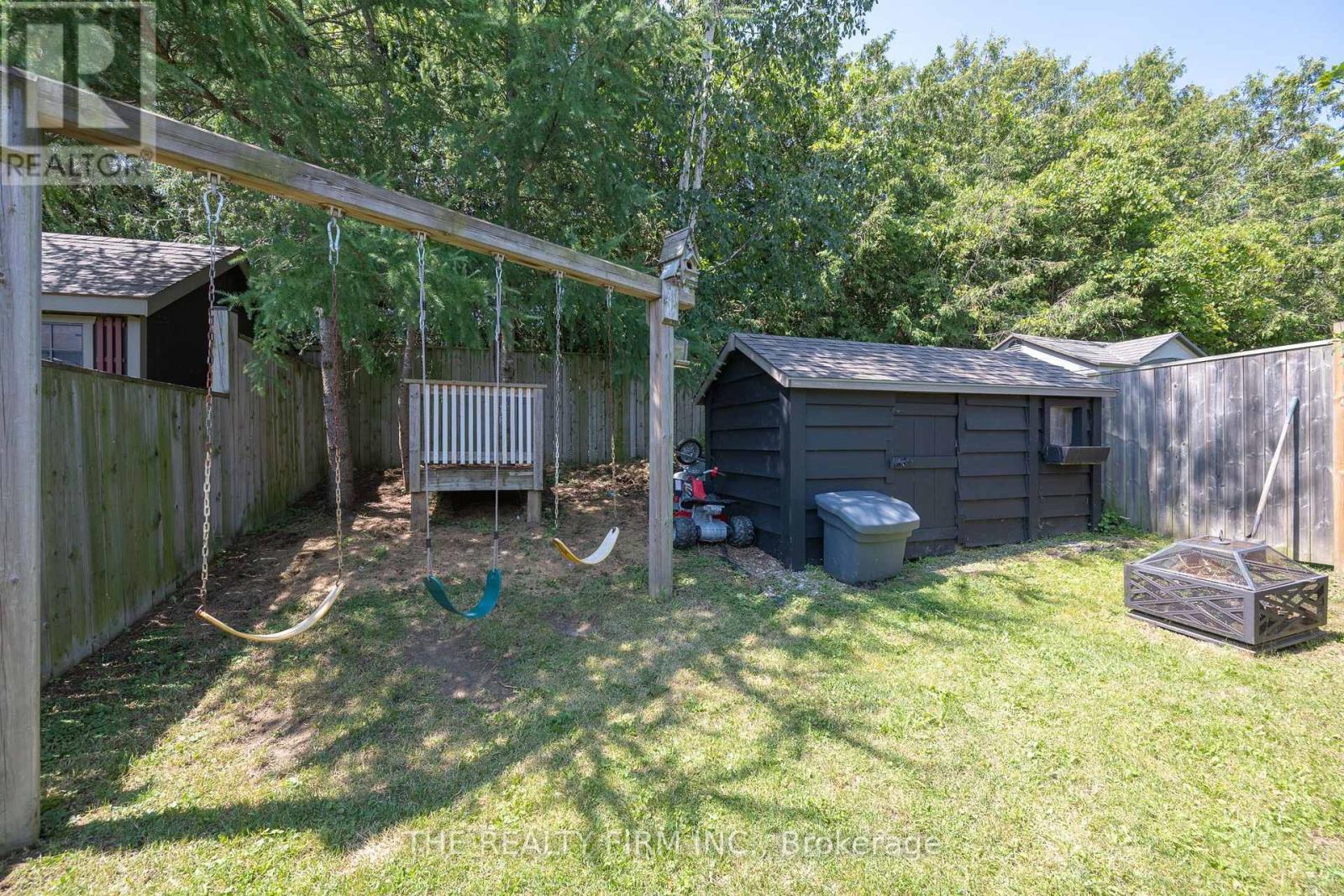 27 Leesboro Trail, Thames Centre, Ontario  N0M 2P0 - Photo 32 - X13651144