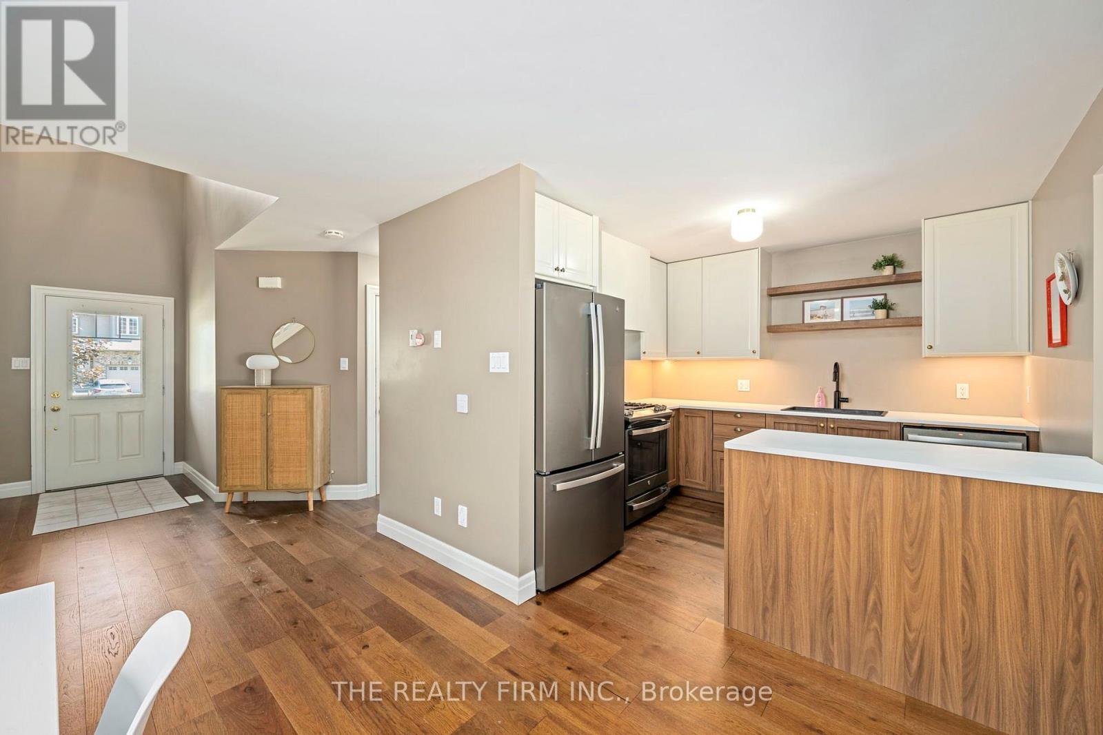 27 Leesboro Trail, Thames Centre, Ontario  N0M 2P0 - Photo 9 - X13651144