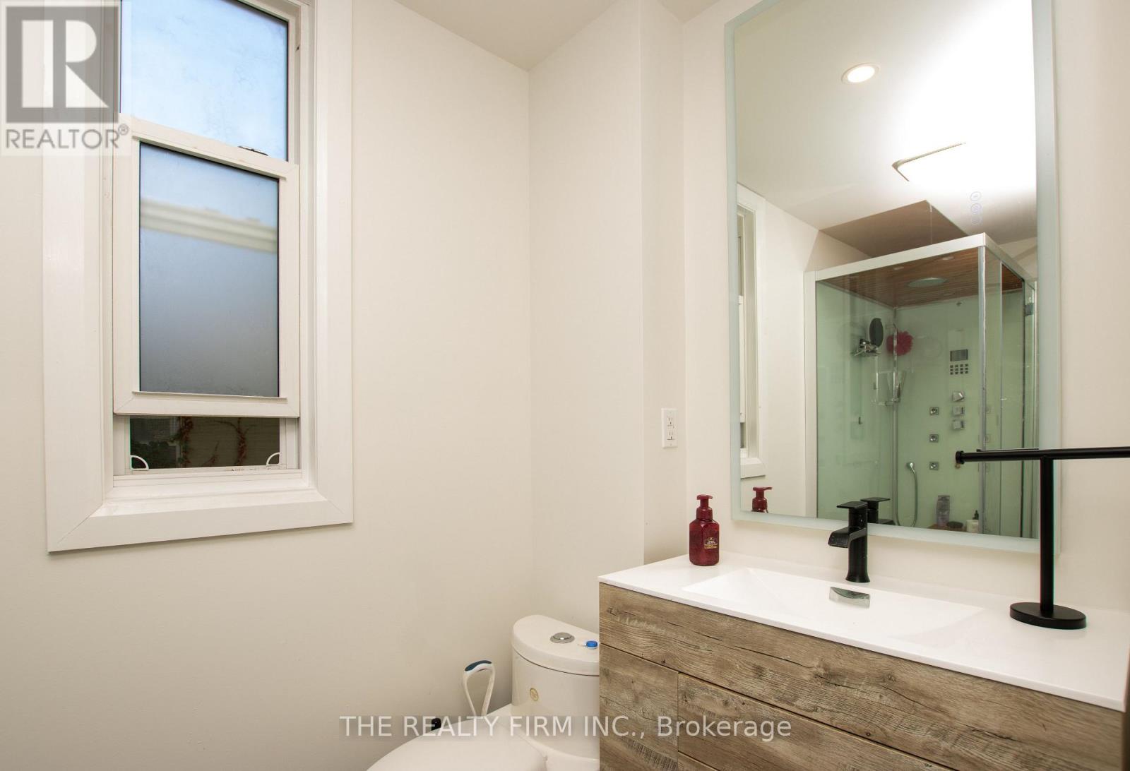772-774 Queens Avenue, London East, Ontario  N5W 3H6 - Photo 13 - X13651252