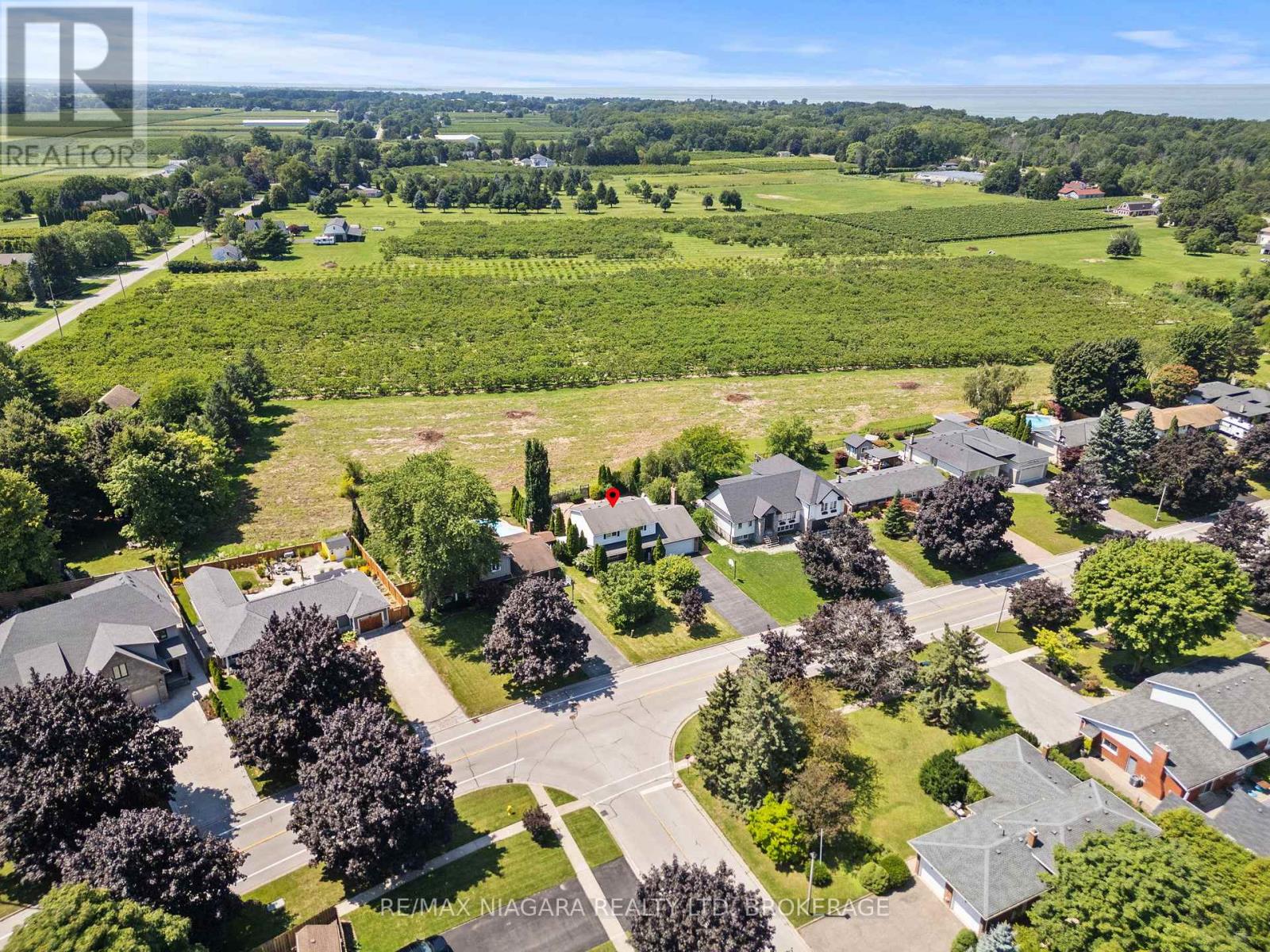 21 Garrison Village Drive, Niagara-On-The-Lake, Ontario  L0S 1J0 - Photo 45 - X13644454