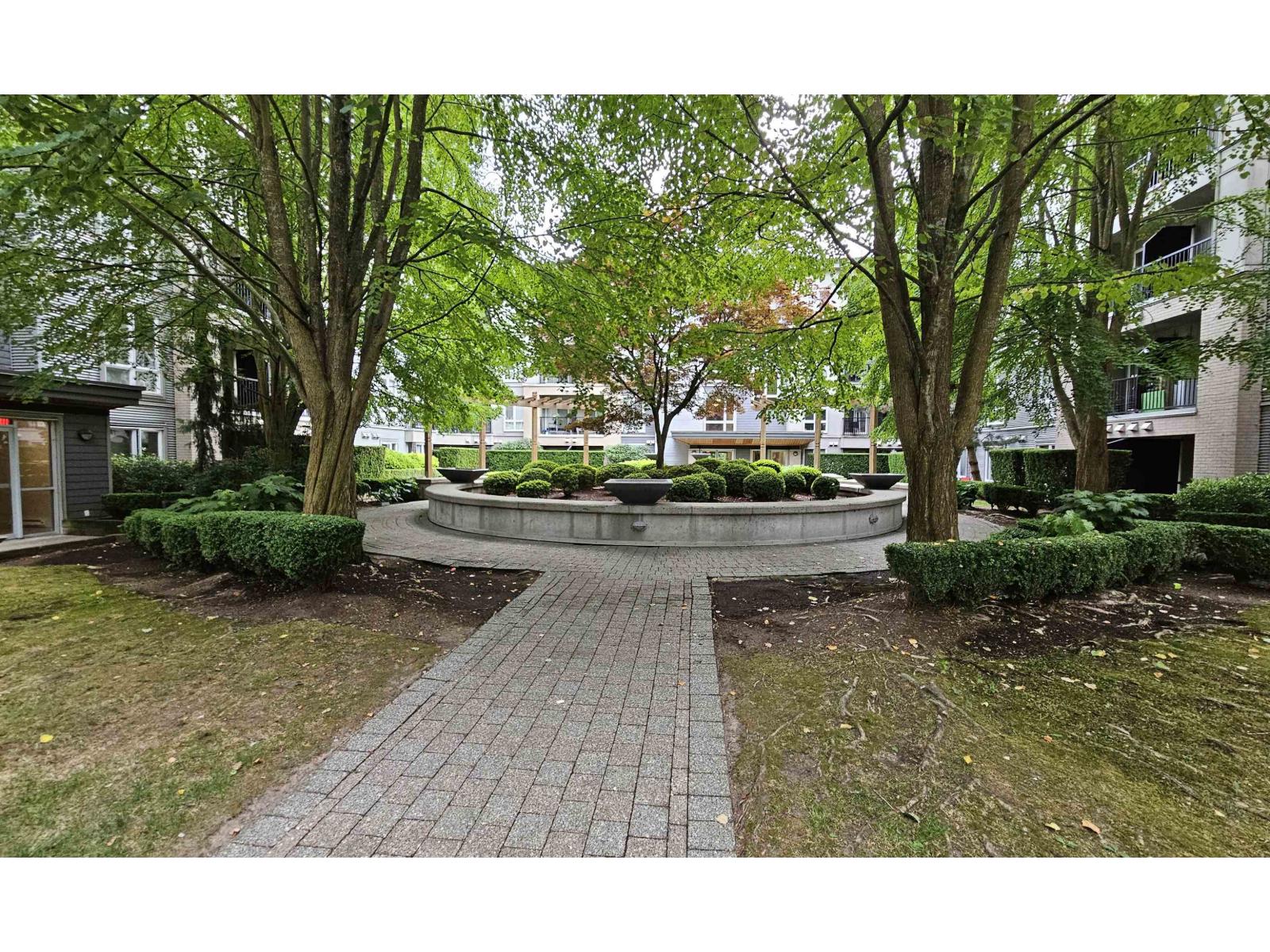 220 13321 102a Avenue, Surrey, British Columbia  V3T 1P6 - Photo 10 - R3153728