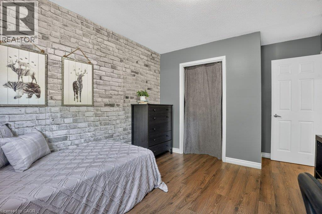 11 Graywood Court, Kitchener, Ontario  N2E 1W2 - Photo 21 - 40852263