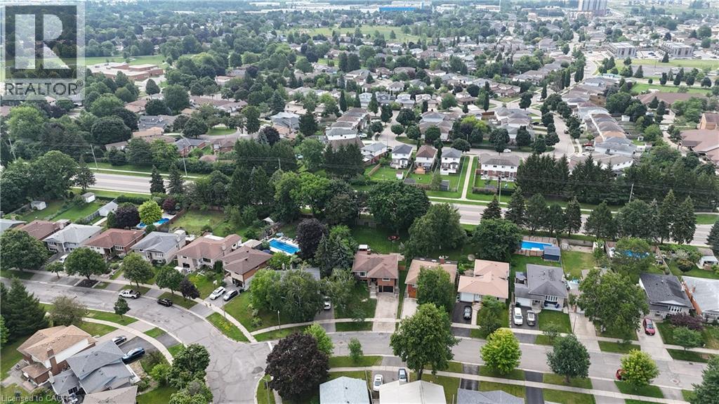 11 Graywood Court, Kitchener, Ontario  N2E 1W2 - Photo 46 - 40852263