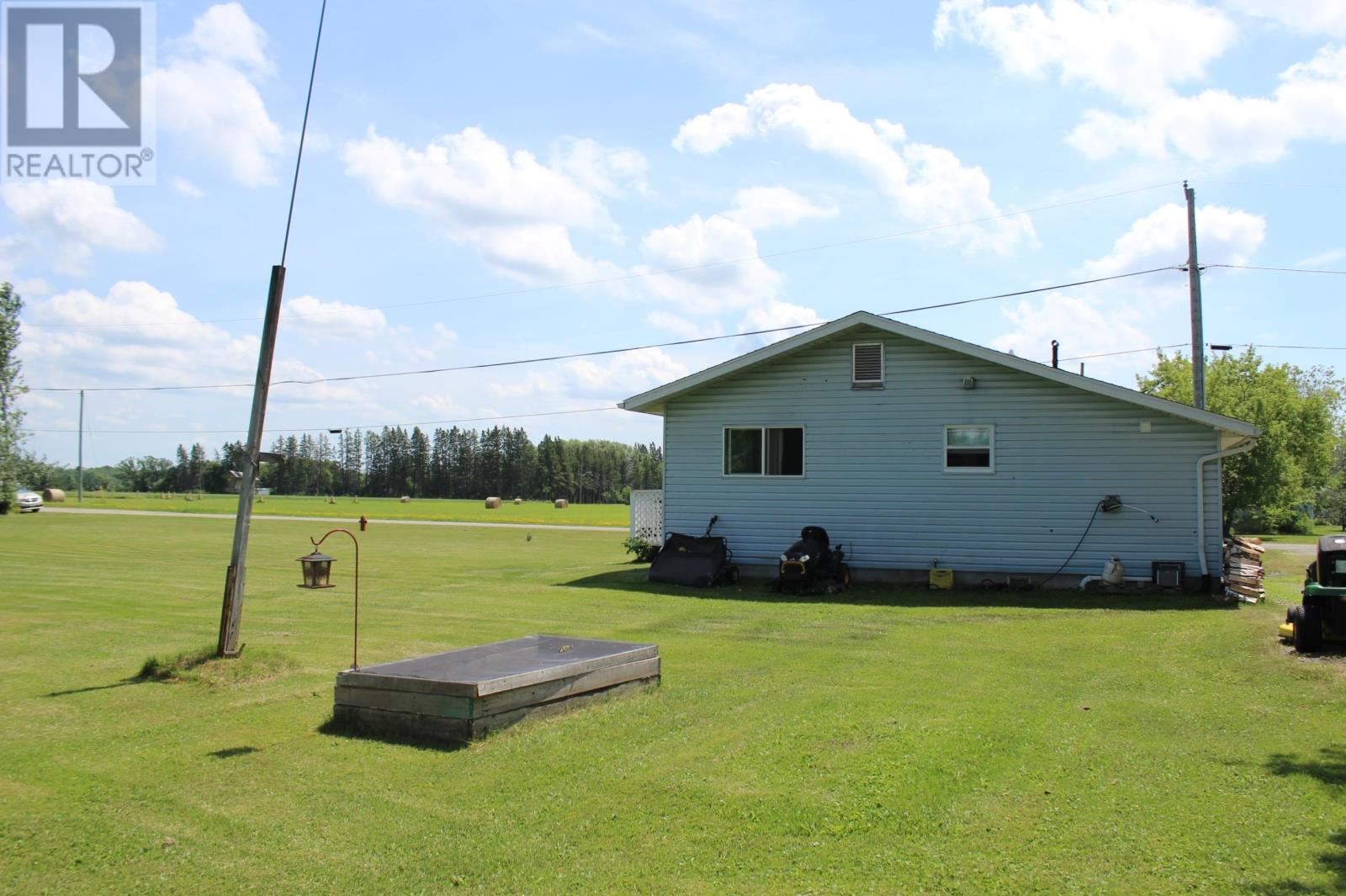 705-707 Lorena Street, Rainy River, Ontario  P0W 1L0 - Photo 10 - TB2601819