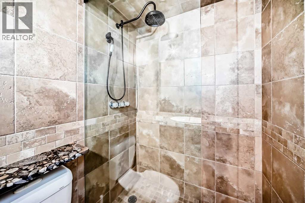 201, 512 Cedar Crescent SW, Calgary, Alberta  T3C 2Y8 - Photo 23 - A2330252