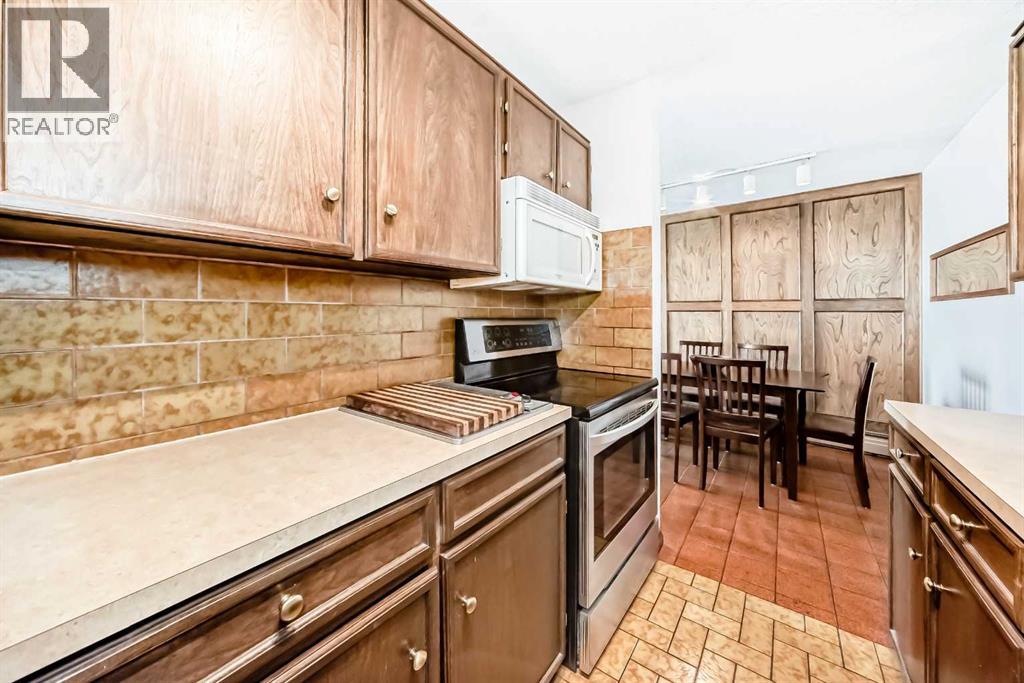 201, 512 Cedar Crescent SW, Calgary, Alberta  T3C 2Y8 - Photo 10 - A2330252