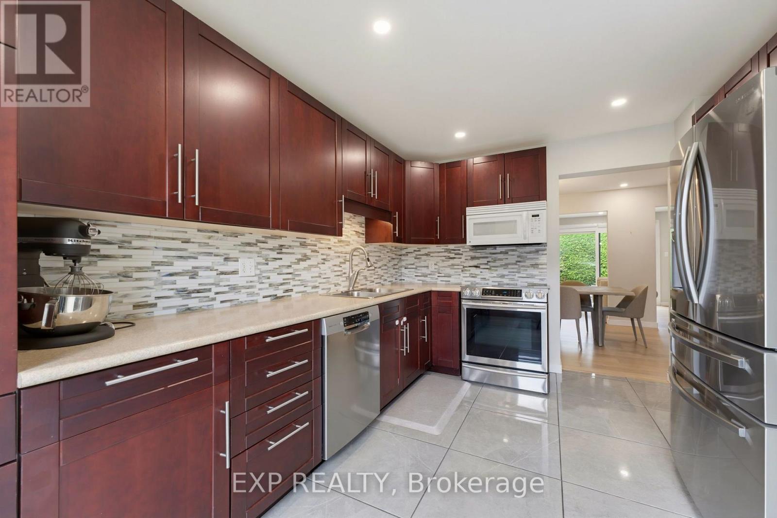 11 - 890 Cahill Drive W, Ottawa, Ontario  K1V 9A4 - Photo 6 - X13651214