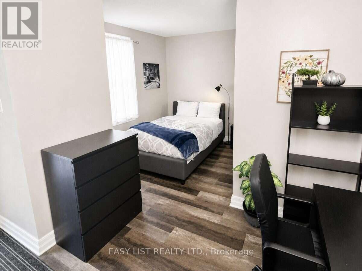 205 Marier Avenue, Ottawa, Ontario  K1L 5R6 - Photo 10 - X13651230